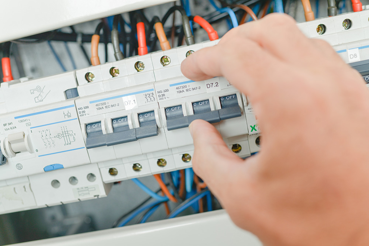Elektro­installation bei Werner Centner e.K. in Hanau
